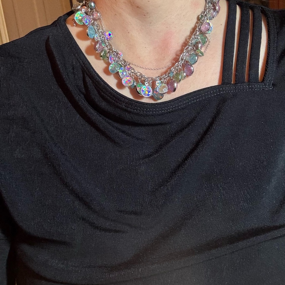 Aurora borealis multicolor iridescent Weiss like Necklace - Picture 7 of 14